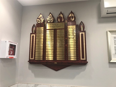 Memorial Walls - mw130
